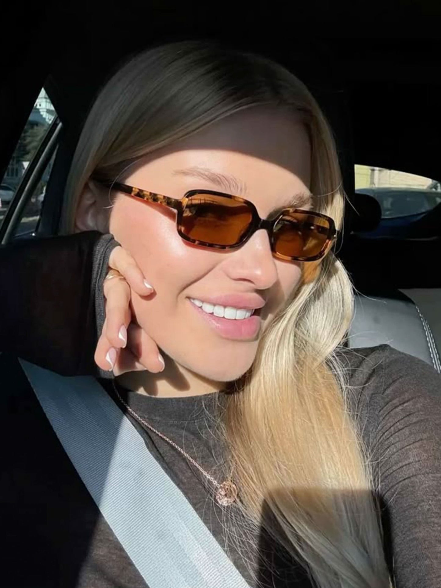 Jolanta | Madingi akiniai nuo saulės