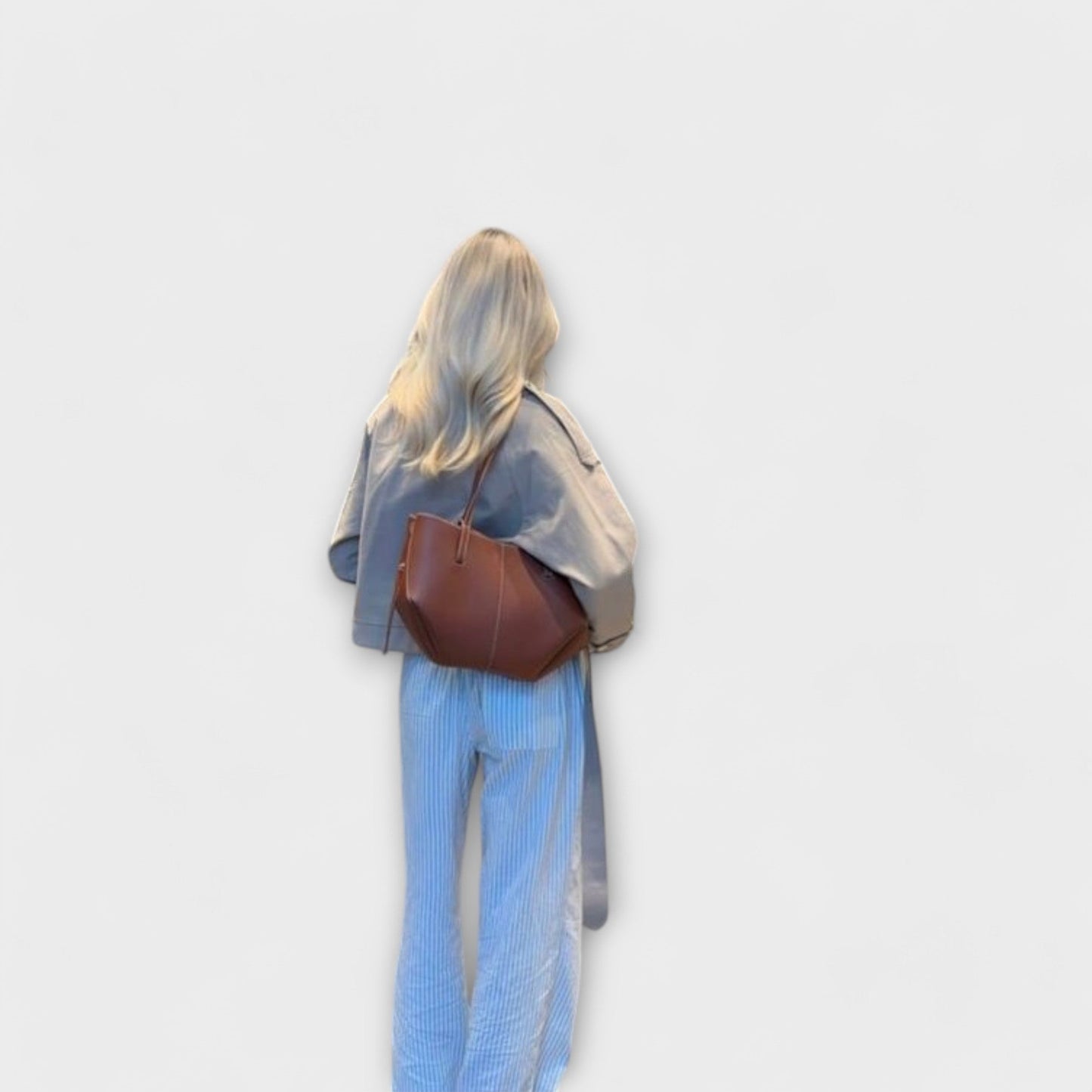 Simona – Senovinis krepšys